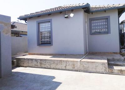 House For Sale in Fourways, Sandton