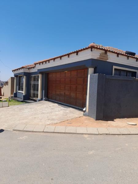 Property For Sale in Kaalfontein, Midrand